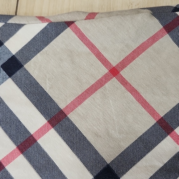Burberry top - Picture 7 of 14